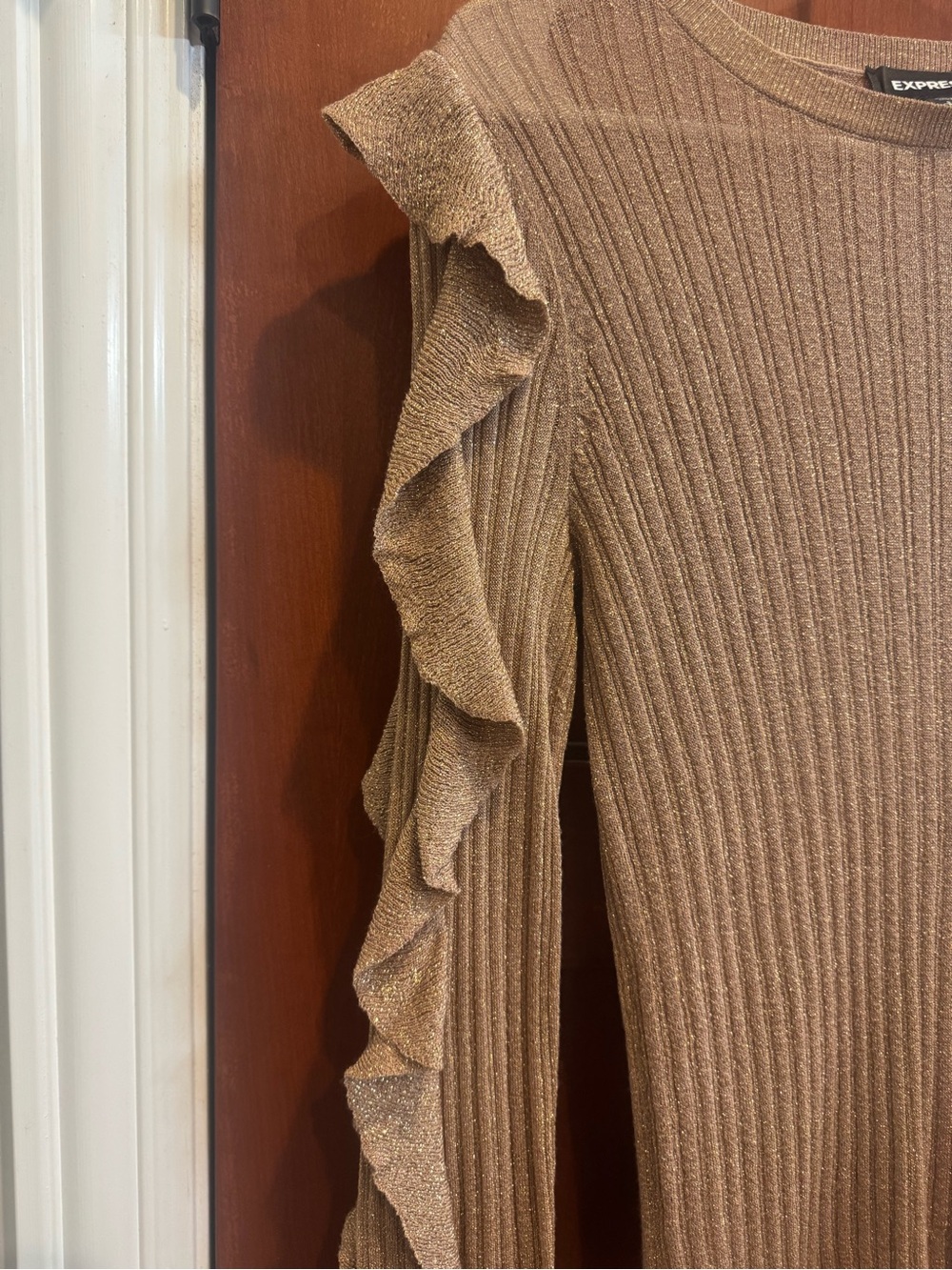 Express Metallic Ribbed Ruffle Sleeve Top | Size Small - Picture 3 of 6